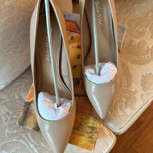 BELLA VITA - BRAND NEW PUMPS
